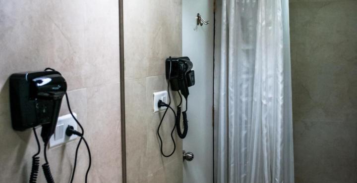 Monarch Brigade Road Hotel Бангалор Екстериор снимка